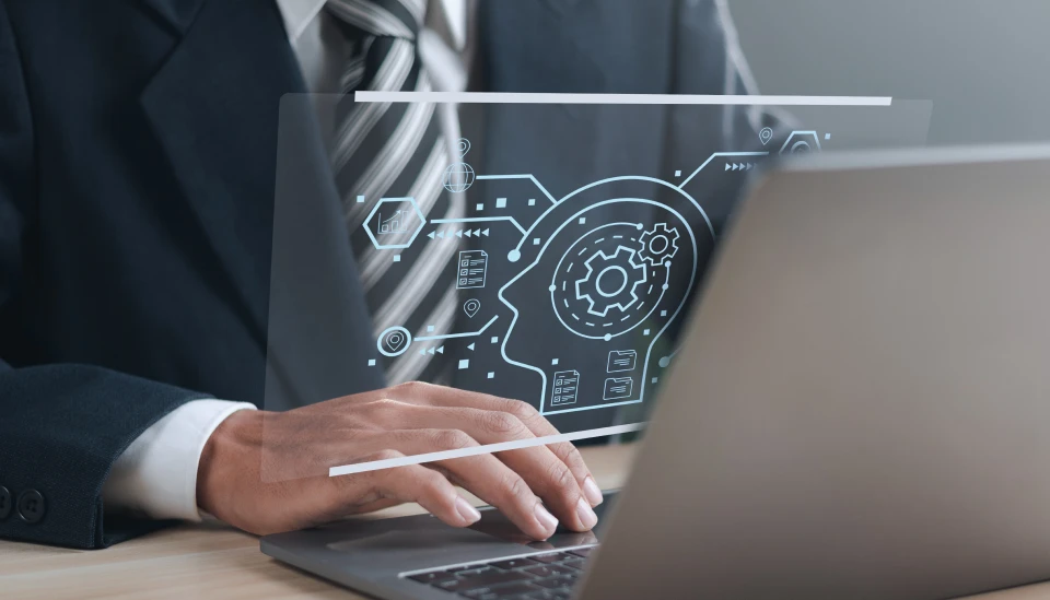 Gobernar decisiones automatizadas: intervención humana y control efectivo